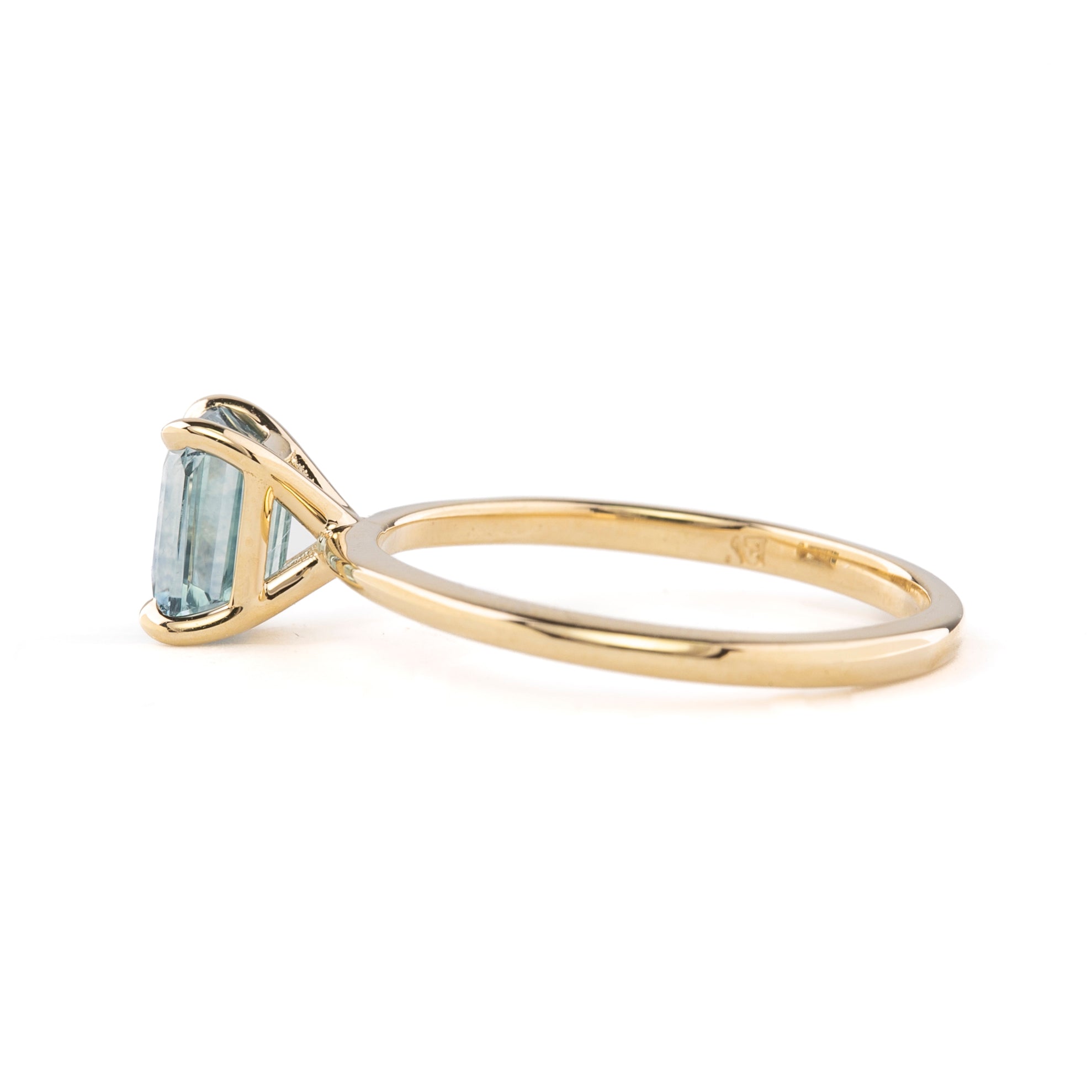 Jane Ring, 1.50ct Montana Sapphire