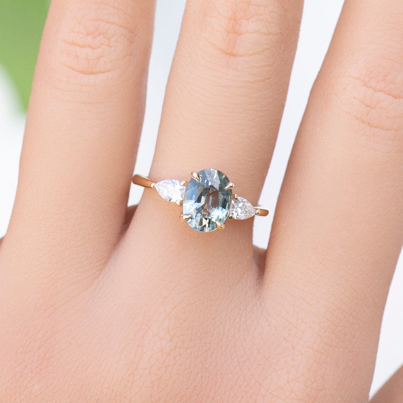 Olivia Grand Ring, 2.30ct Madagascar Sapphire, oval shape gemstone