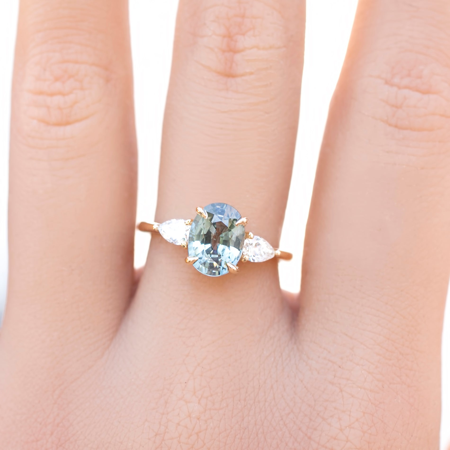 Olivia Grand Ring, 2.30ct Madagascar Sapphire, oval shape gemstone