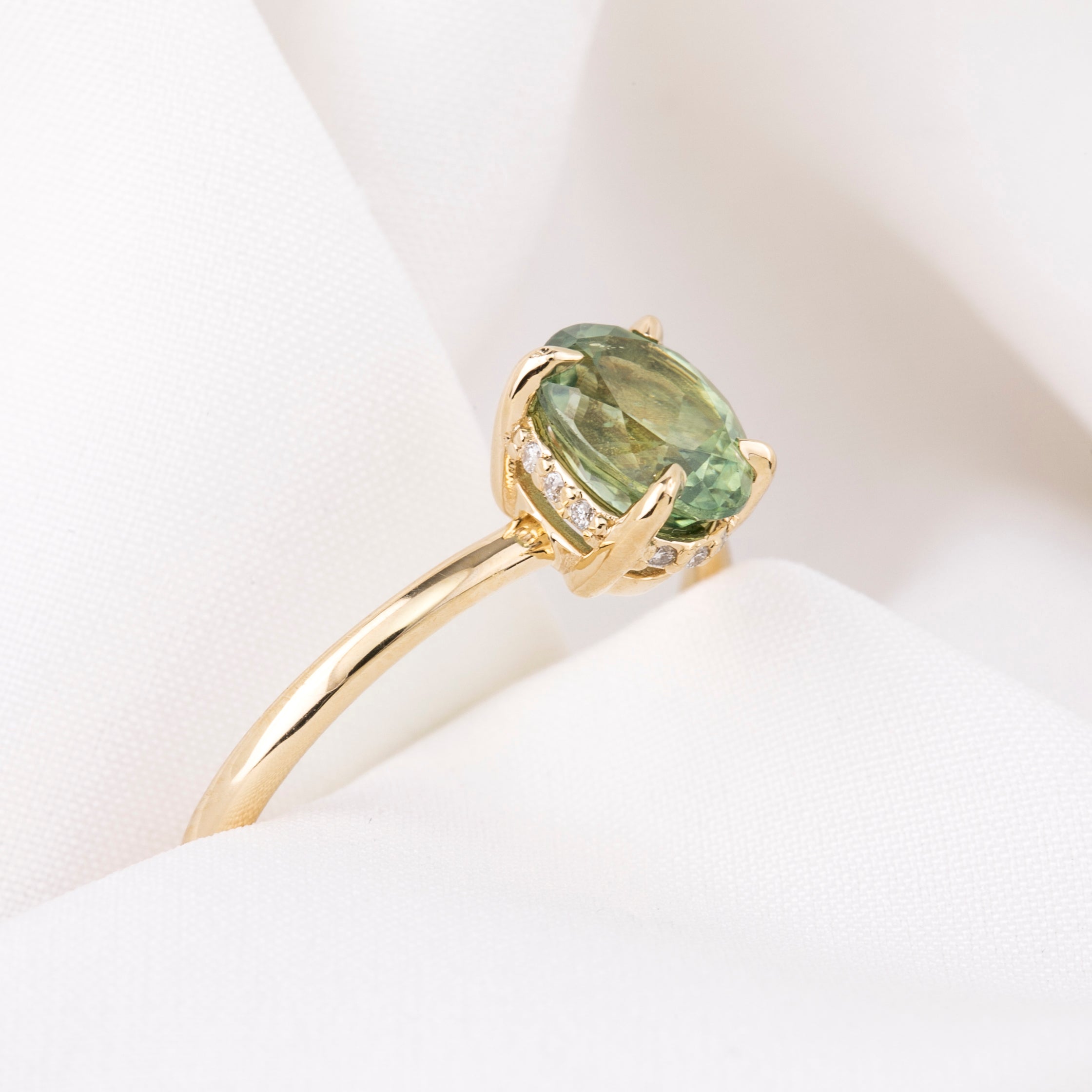 Athena Ring, 1.74ct Montana Sapphire, oval shape gemstone