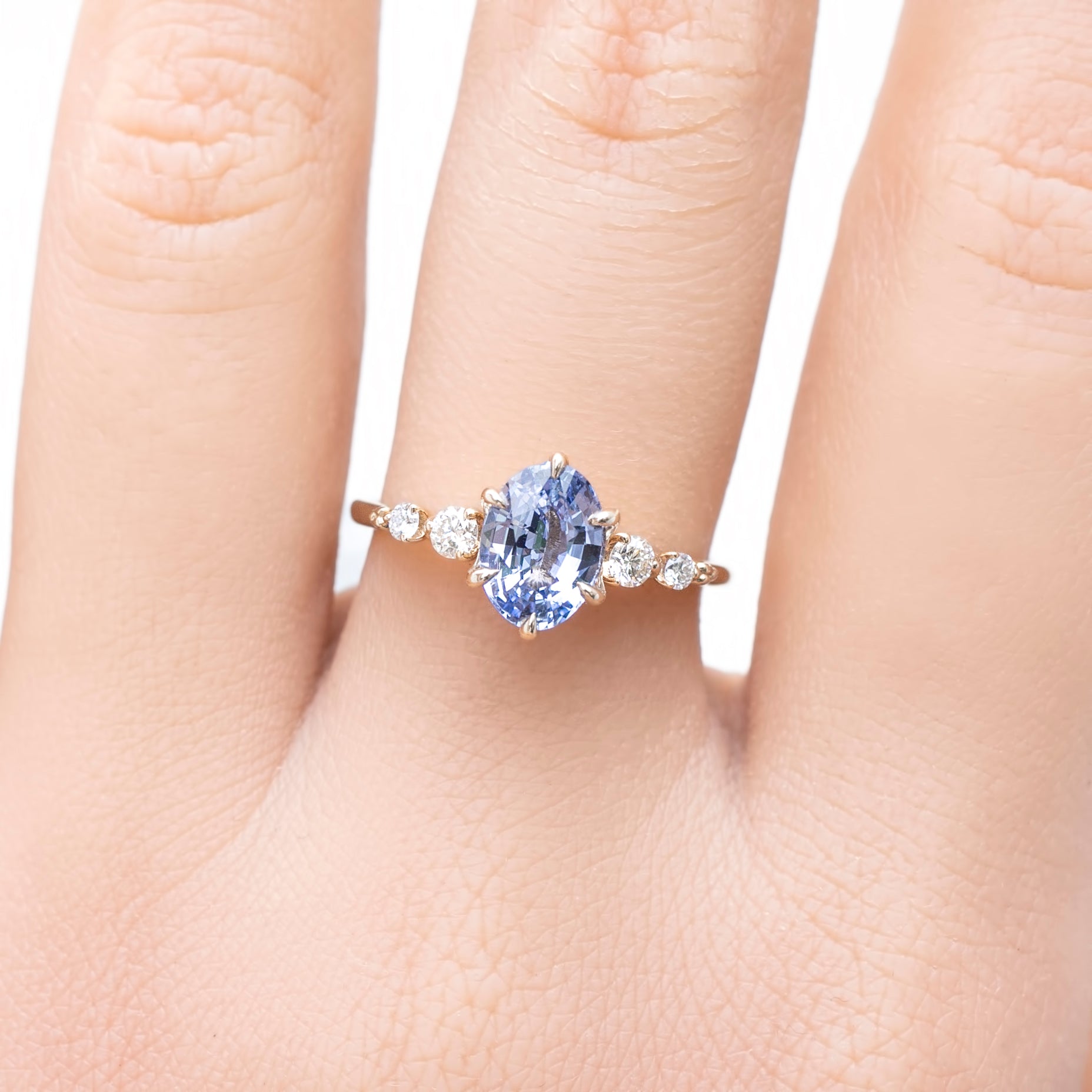 Estel Fleur Ring, 1.29ct Srilanka Sapphire, oval shape gemstone