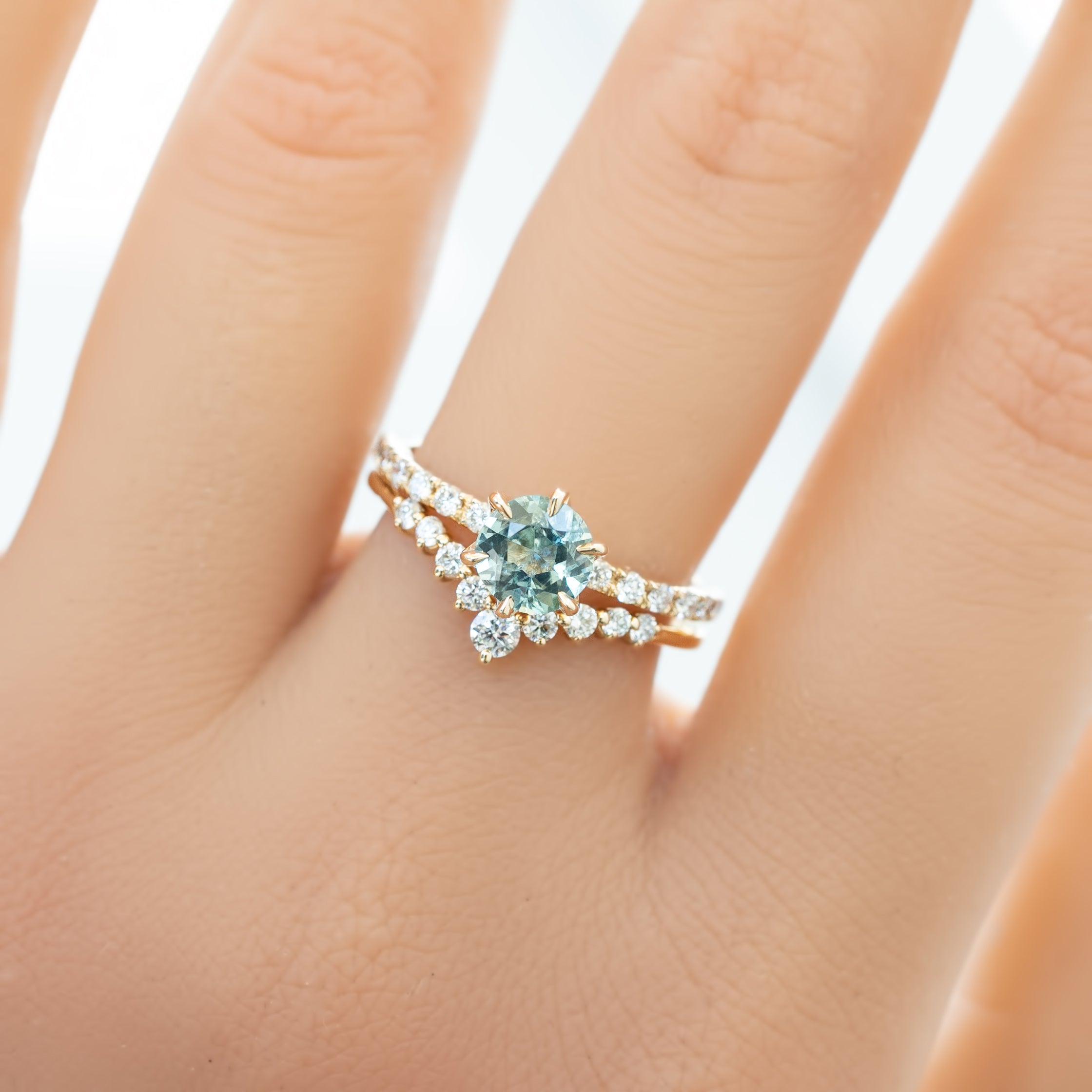 Maria Luxe Ring, 0.91ct Montana Sapphire
