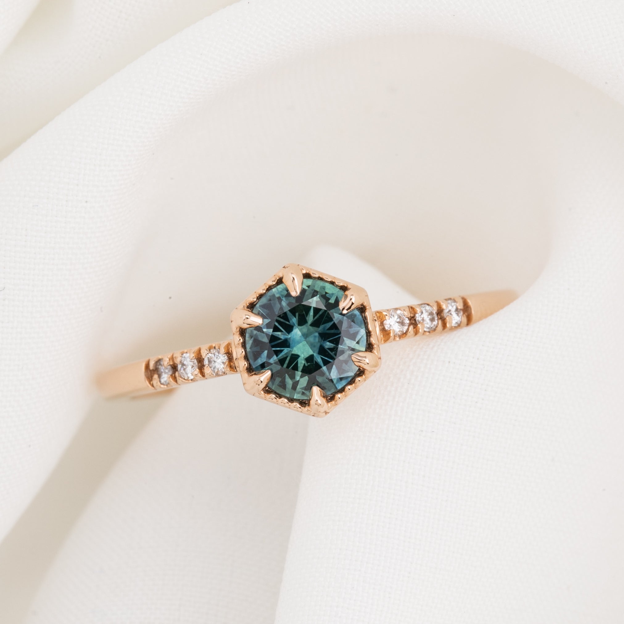 Grace Ring 0.70-0.80ct Montana Sapphire