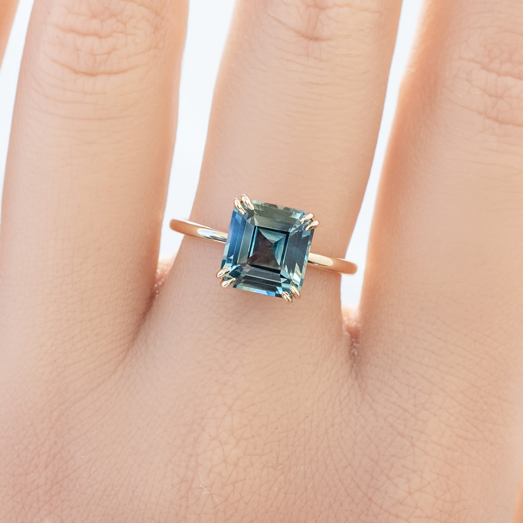 Athena Ring, 3.36ct Madagascar Sapphire