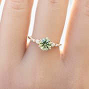 【一点物】エステルフルールリング ・1.36ct・加熱モンタナ産グリーンイエローサファイア・K14YG