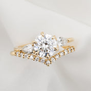 Claire Round Diamond Ring
