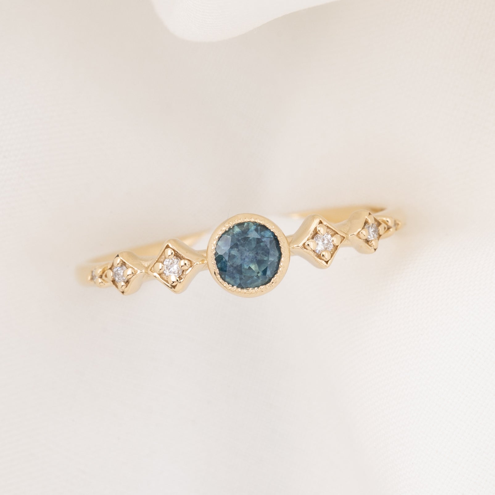 Celeste Ring, 0.35ct Montana Sapphire
