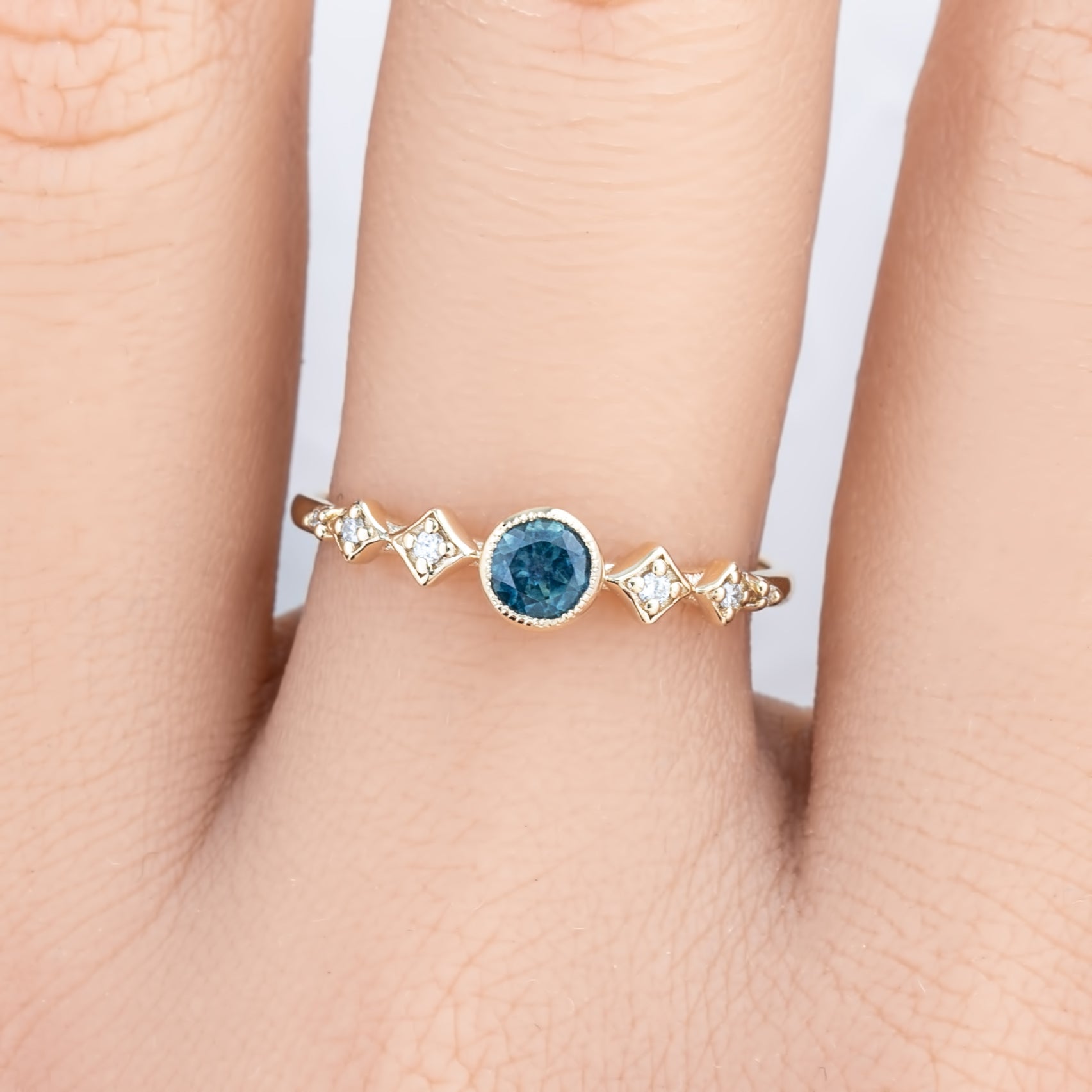 Celeste Ring, 0.35ct Montana Sapphire
