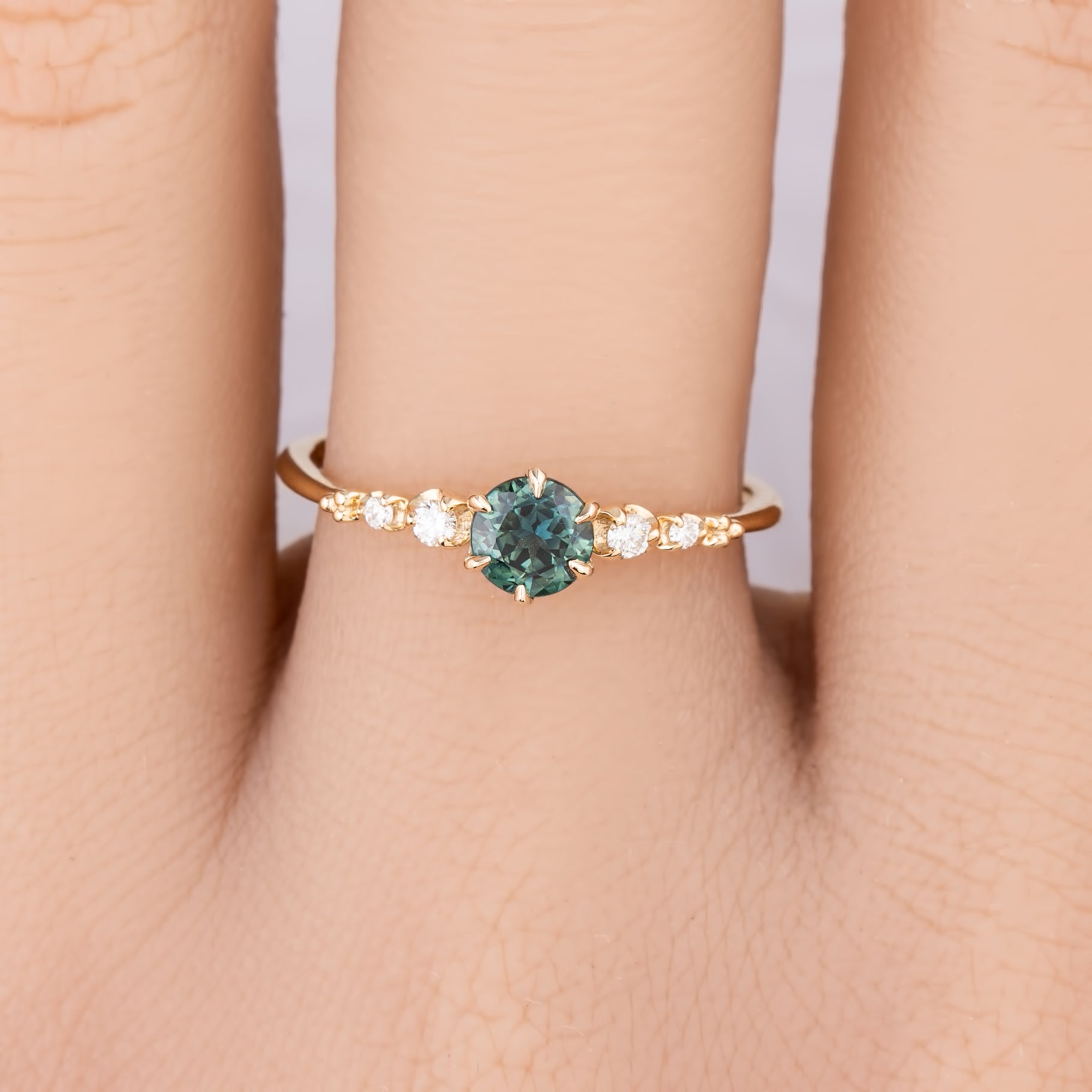 Estel Fleur Ring, 0.60ct Montana Sapphire