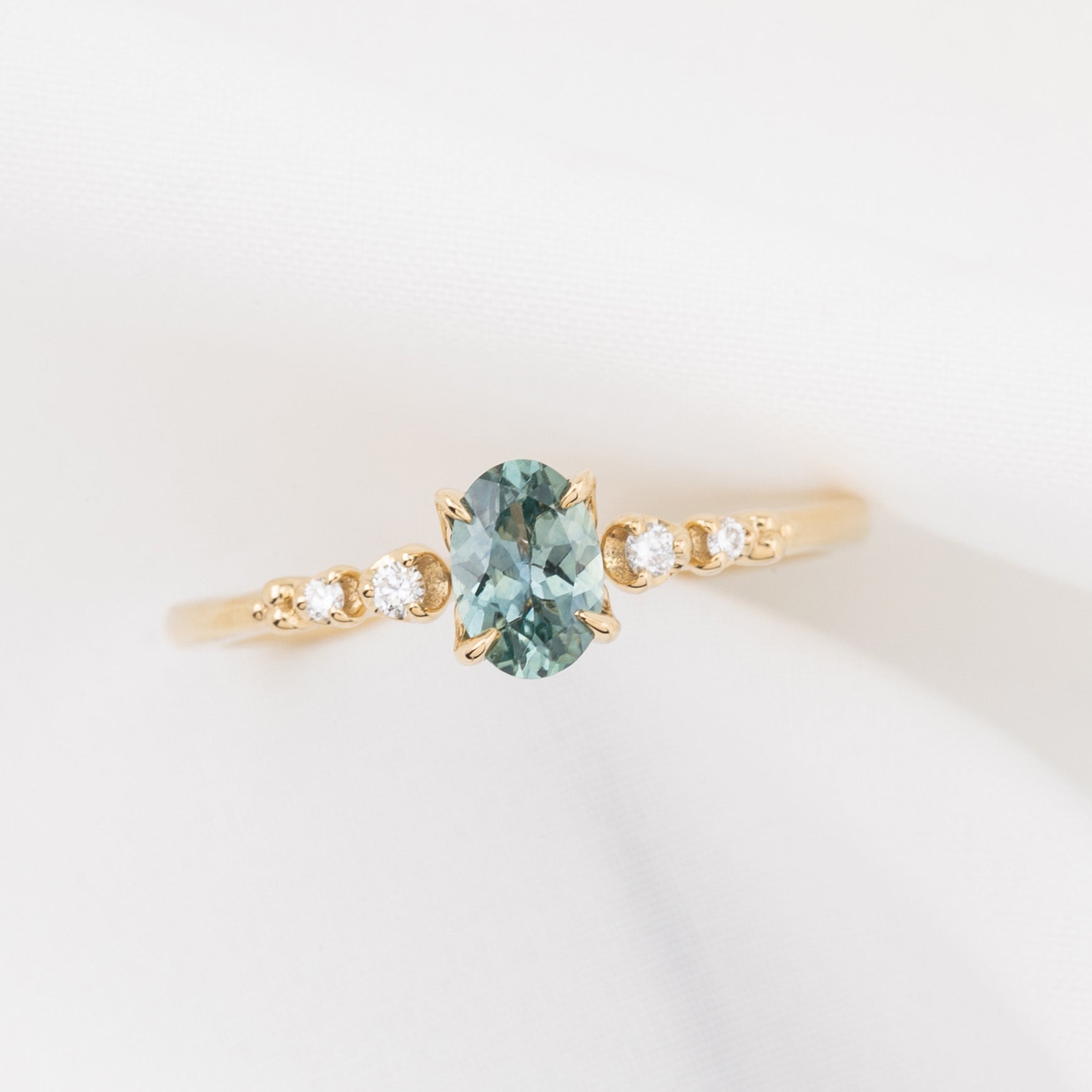 Estel Fleur Ring, 0.60ct Montana Sapphire, oval shape gemstone