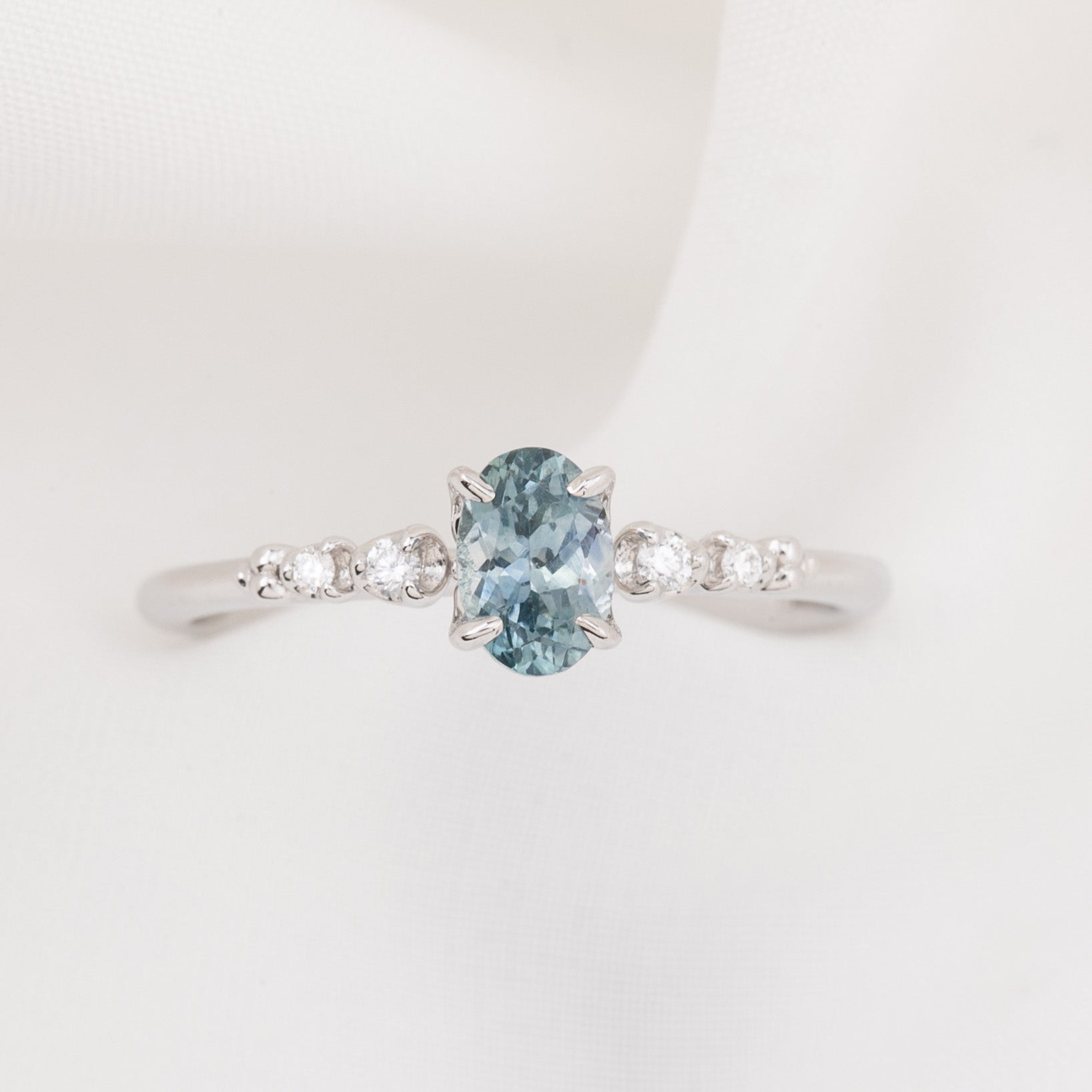 Estel Fleur Ring, 0.60ct Montana Sapphire, oval shape gemstone