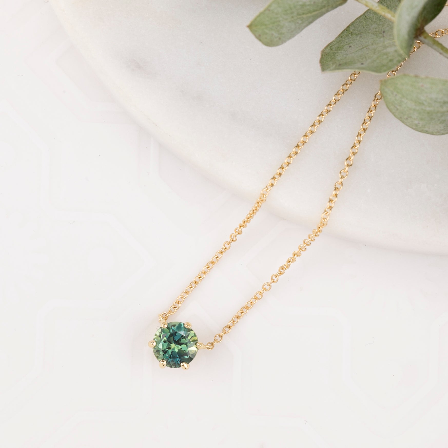Classic 6 Prong 0.94ct Blue Green Sapphire Necklace