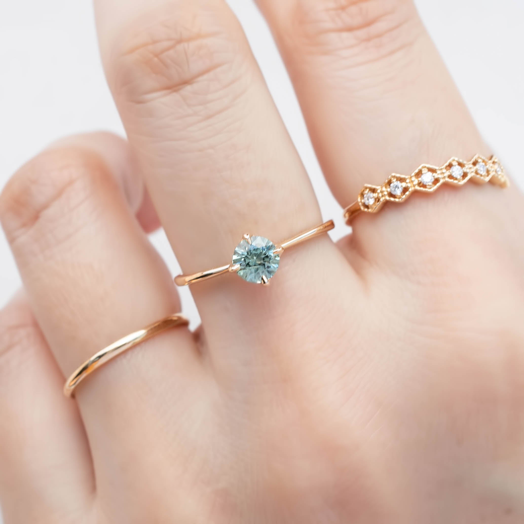 Alice Ring, 0.60ct Montana Sapphire