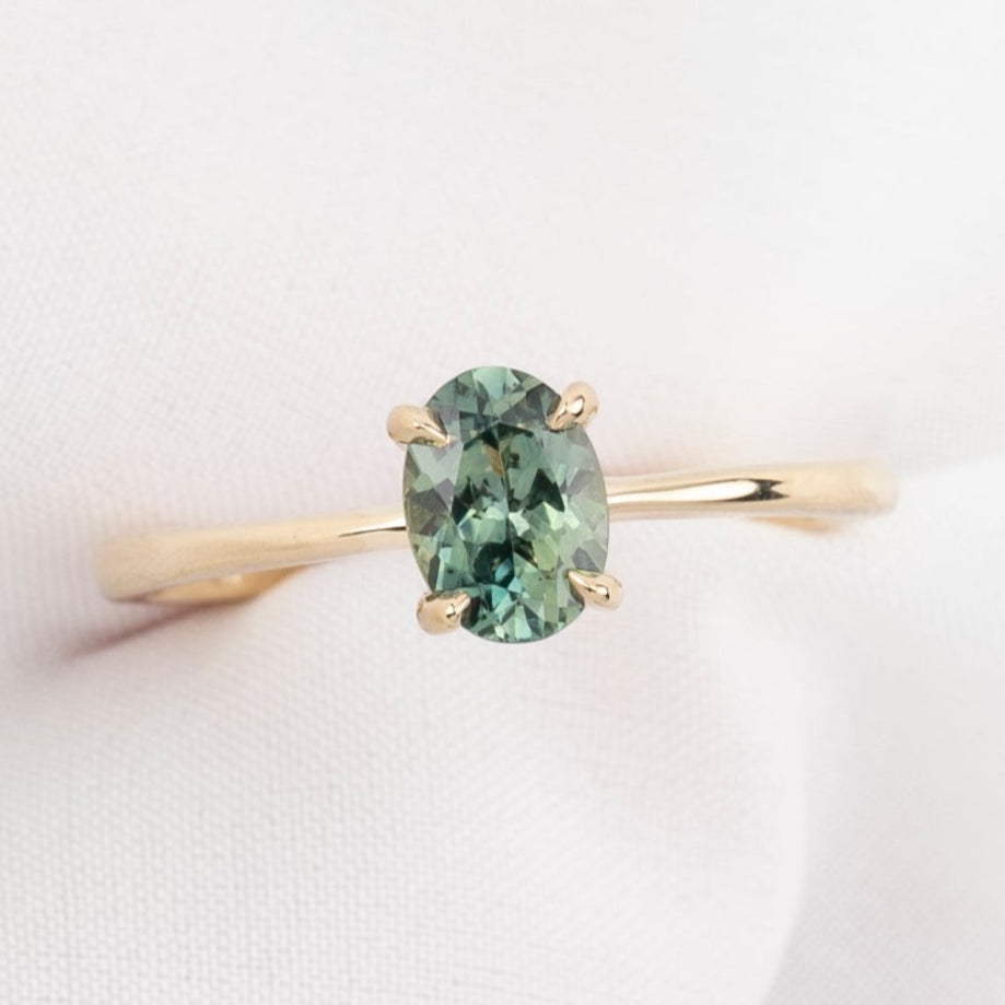 Nina Ring, 0.92ct Montana Sapphire, oval shape gemstone