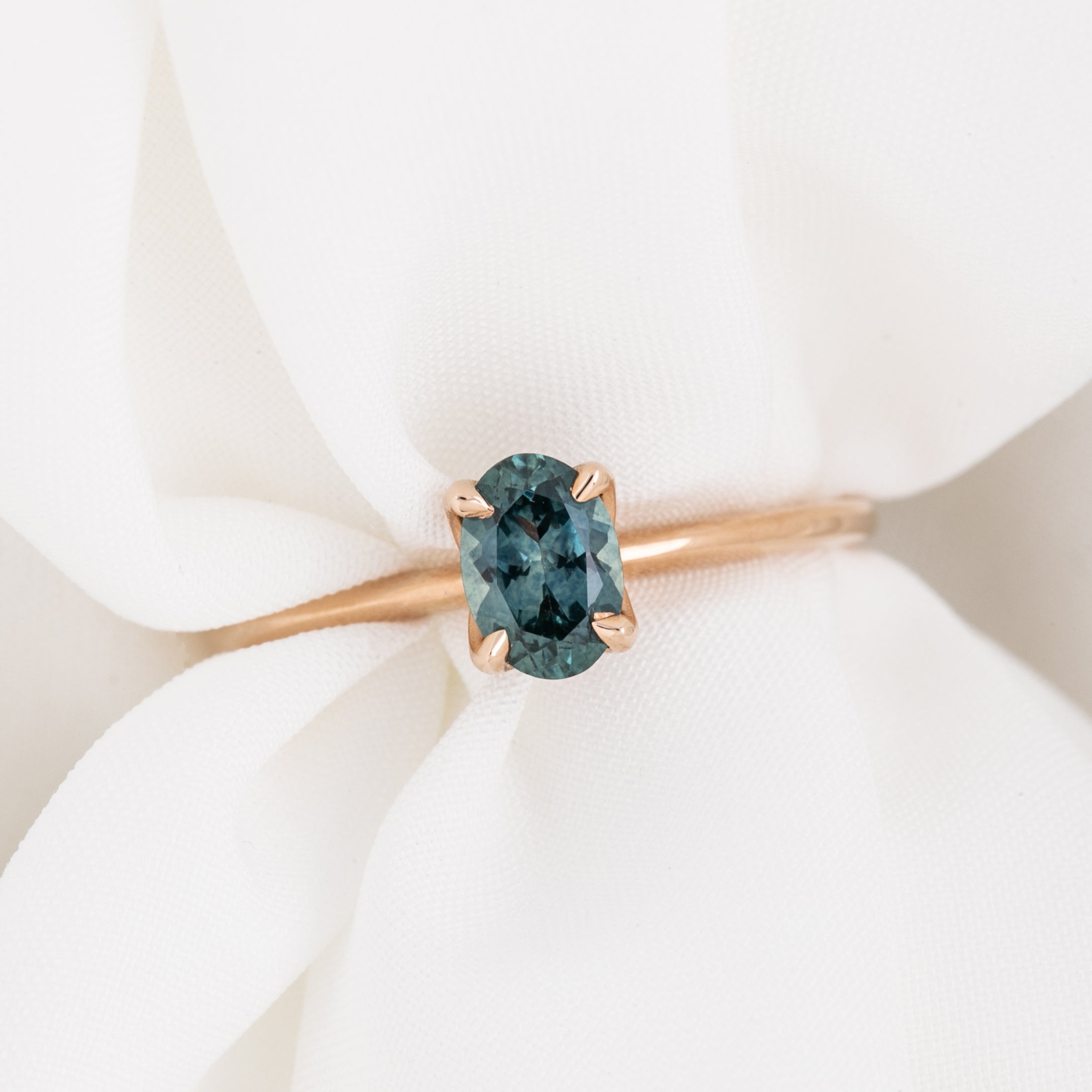 Sara Ring, 0.78ct Montana Sapphire, oval shape gemstone