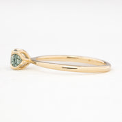 Sara Ring, 0.93ct Montana Sapphire, oval shape gemstone