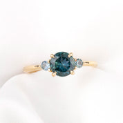 【一点物】エミリーグランドリング ・1.18ct・加熱モンタナ産ティールブルーサファイア・K14YG