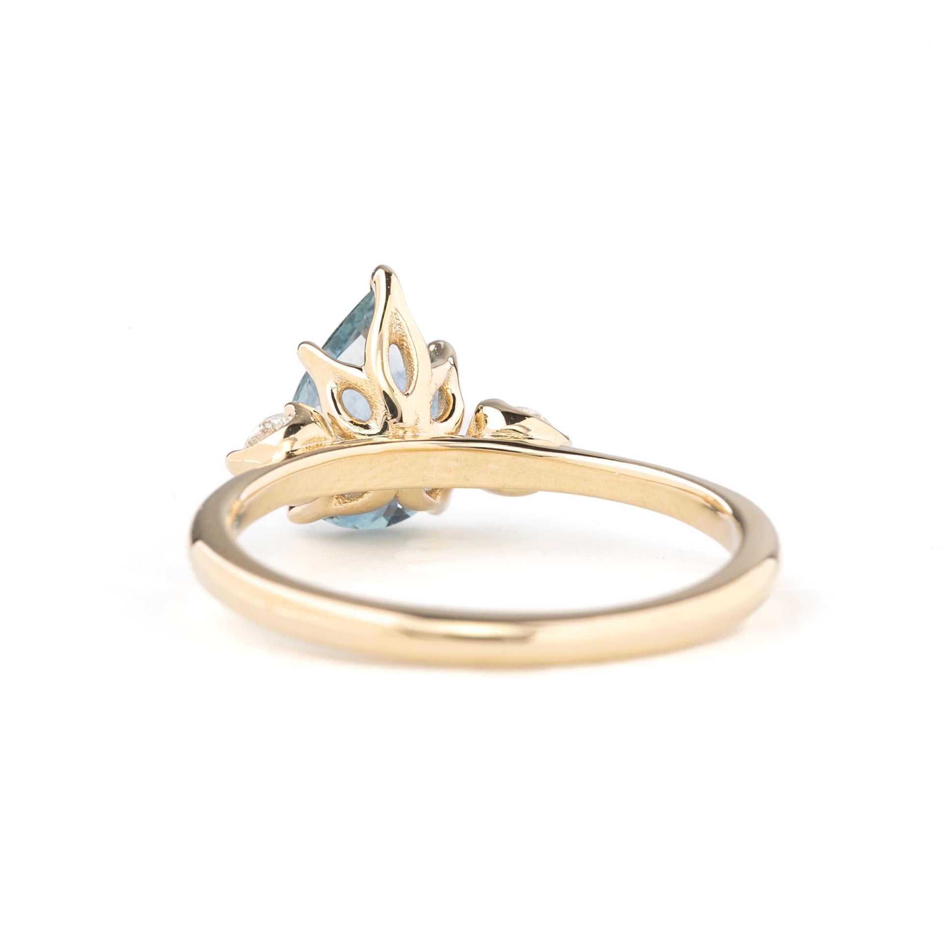 Ayana Ring, 1.53ct Blue Montana Sapphire