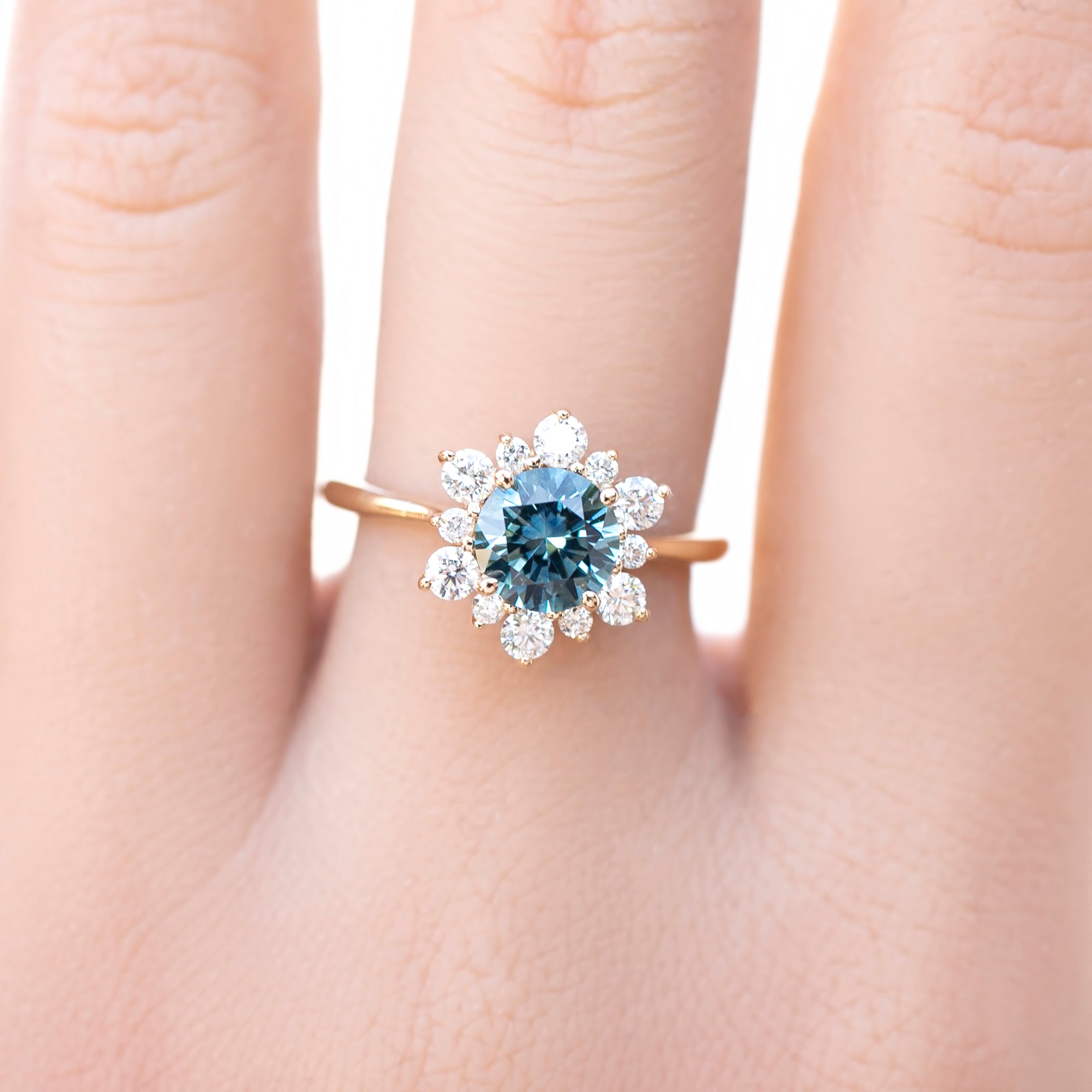 Amara Ring, 1.31ct Montana Sapphire