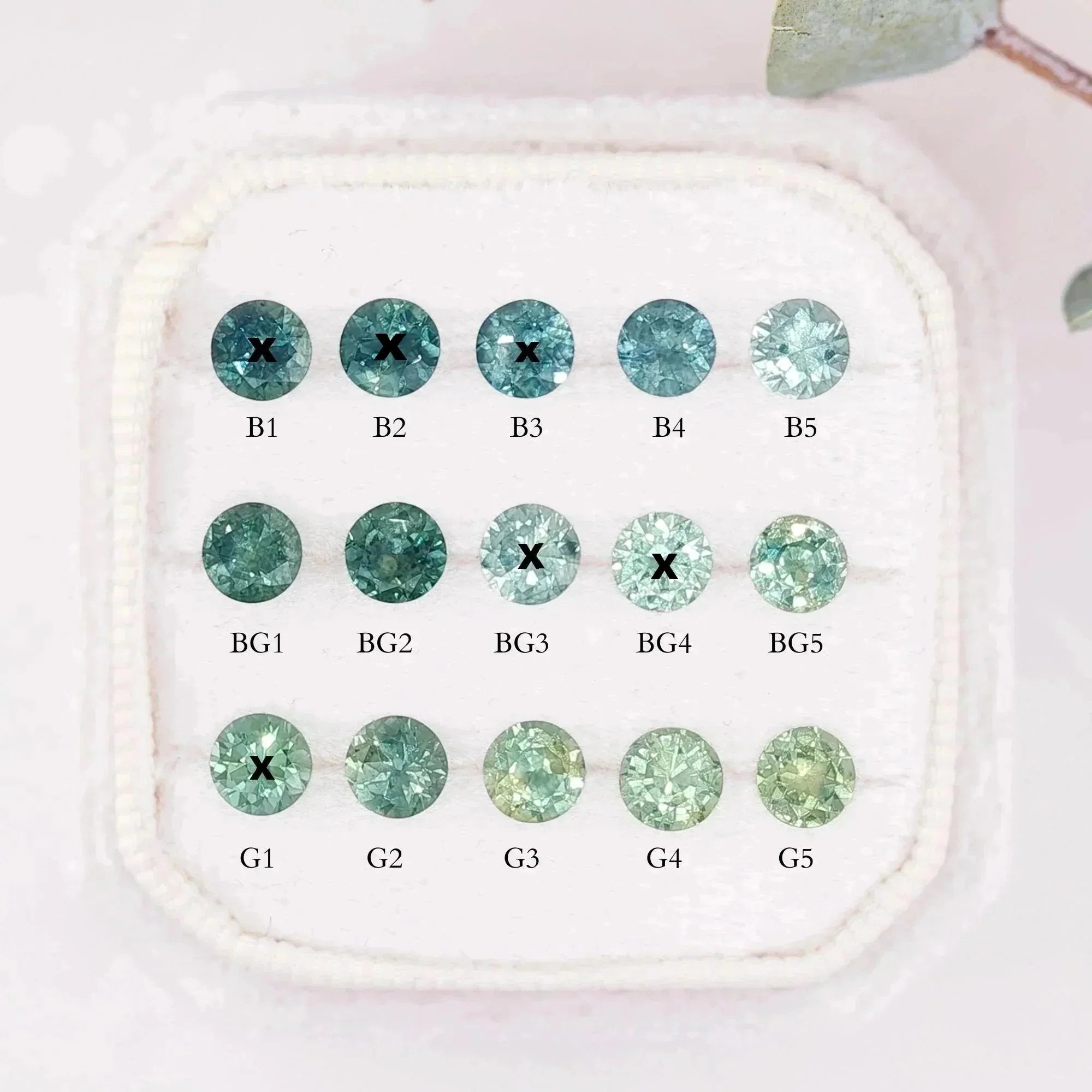 Various 0.40-0.50ct 4.5mm Montana sapphires in blue, green, blue green