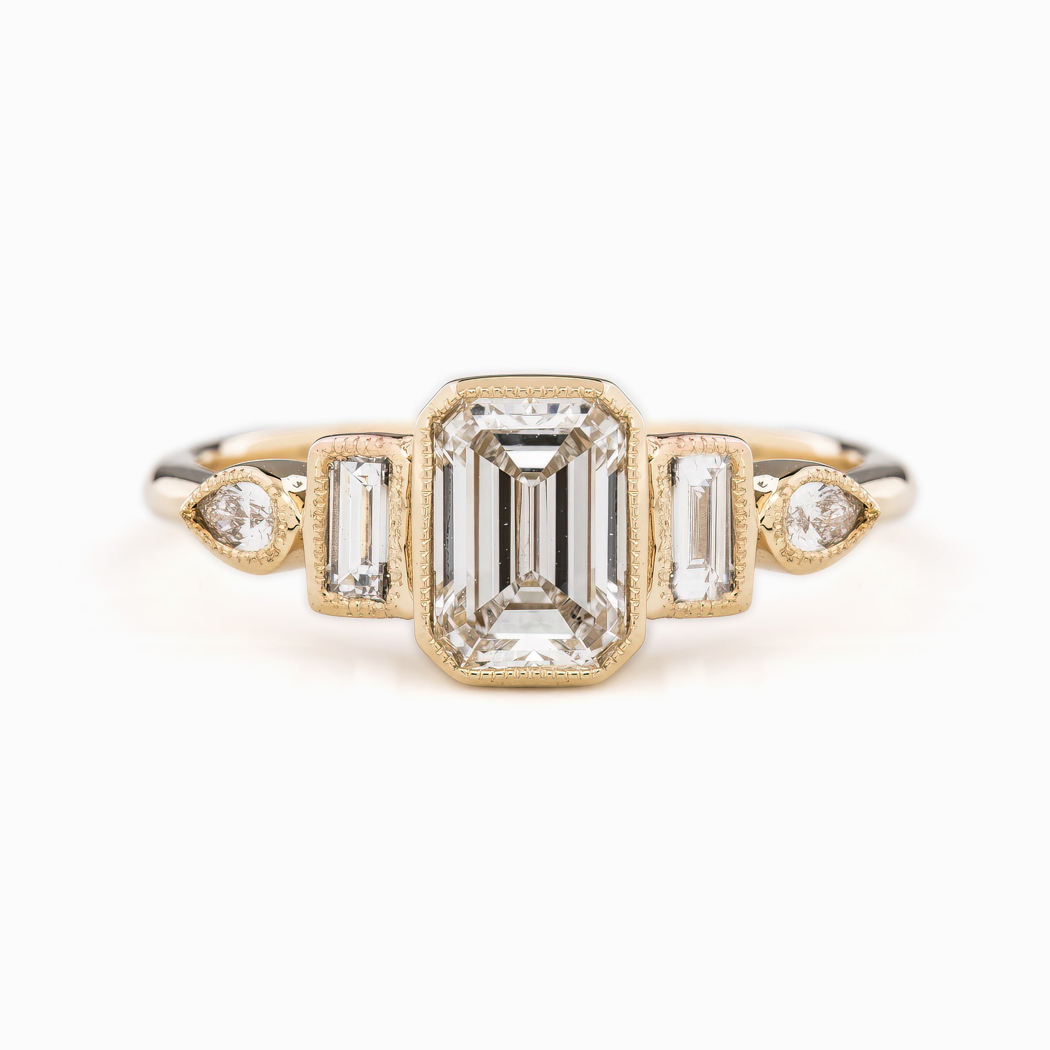 Edith Ring, 1.00ct Lab Diamond | IGI Certified