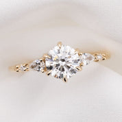 Estel Fleur Petal Ring, 1.00ct Lab Diamond | IGI Certified