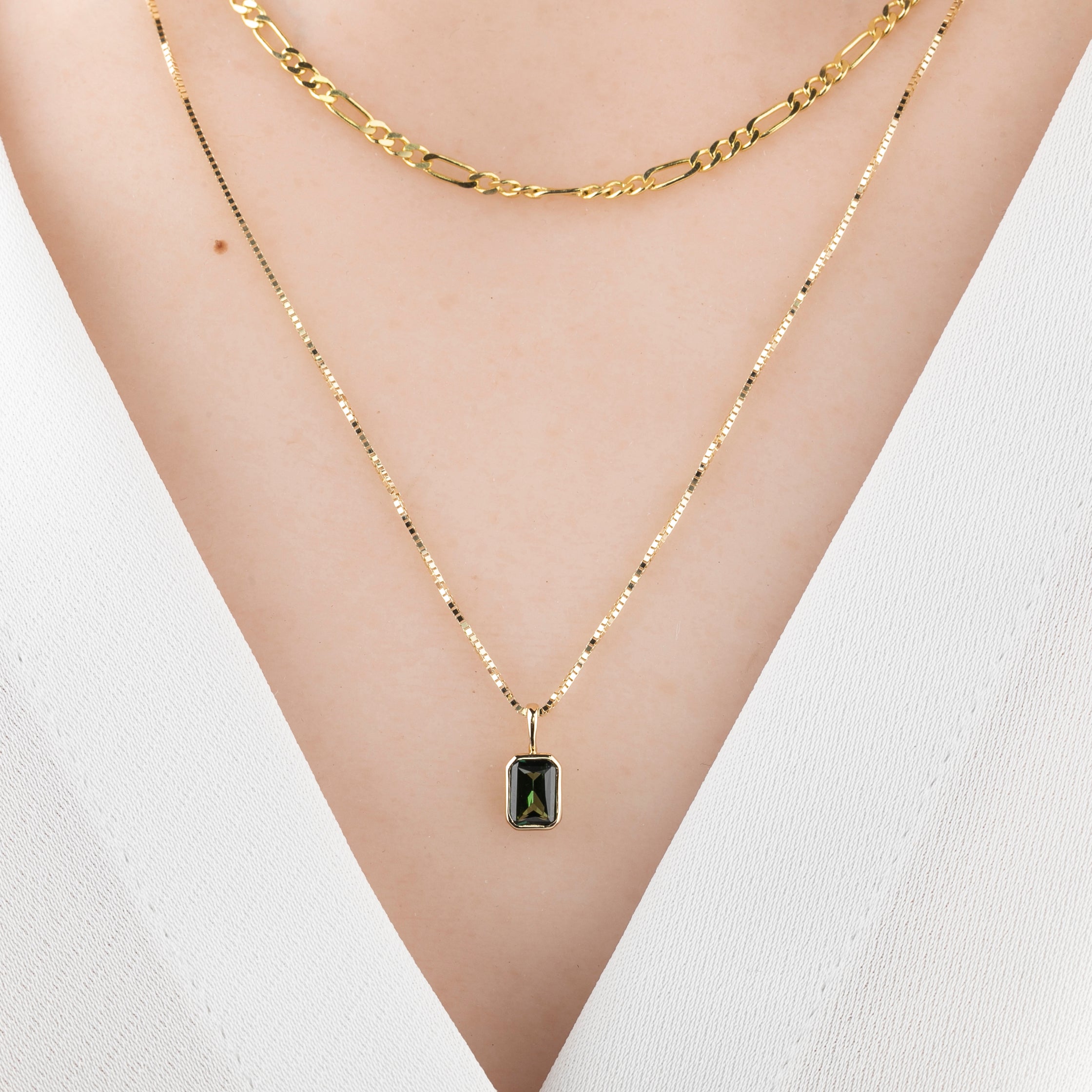 Patia Emerald-Cut Montana Sapphire Charm