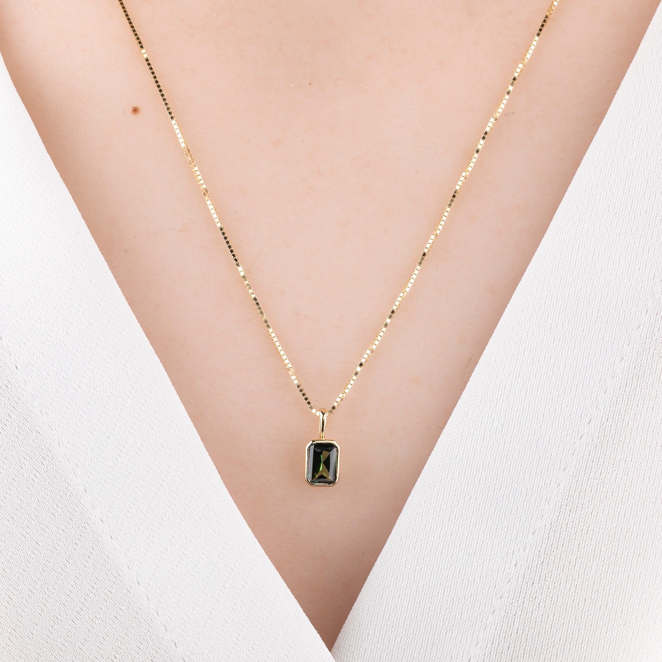 Patia Necklace, Emerald-Cut Queensland Sapphire (Charm Option)