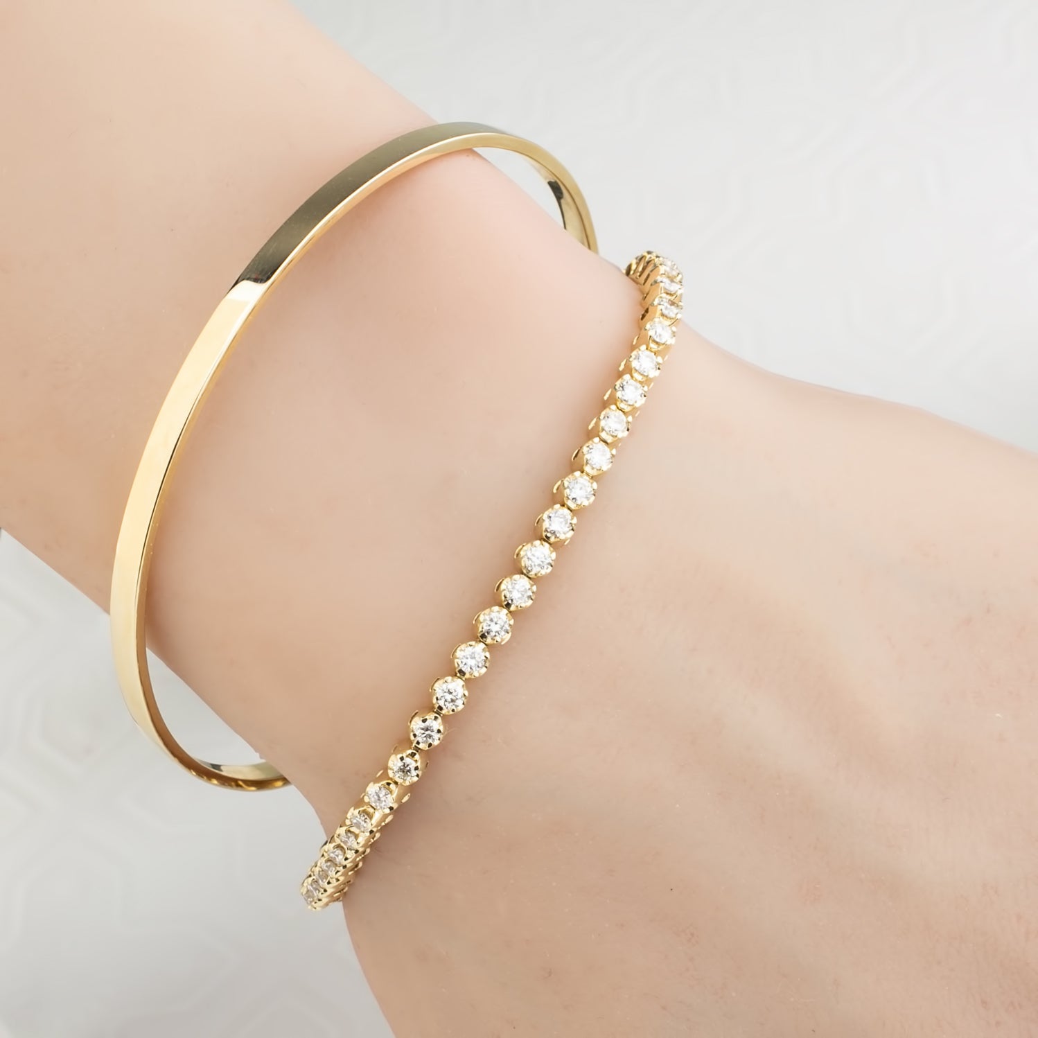 Diamond Illusion Tennis Bracelet 14K Yellow Gold