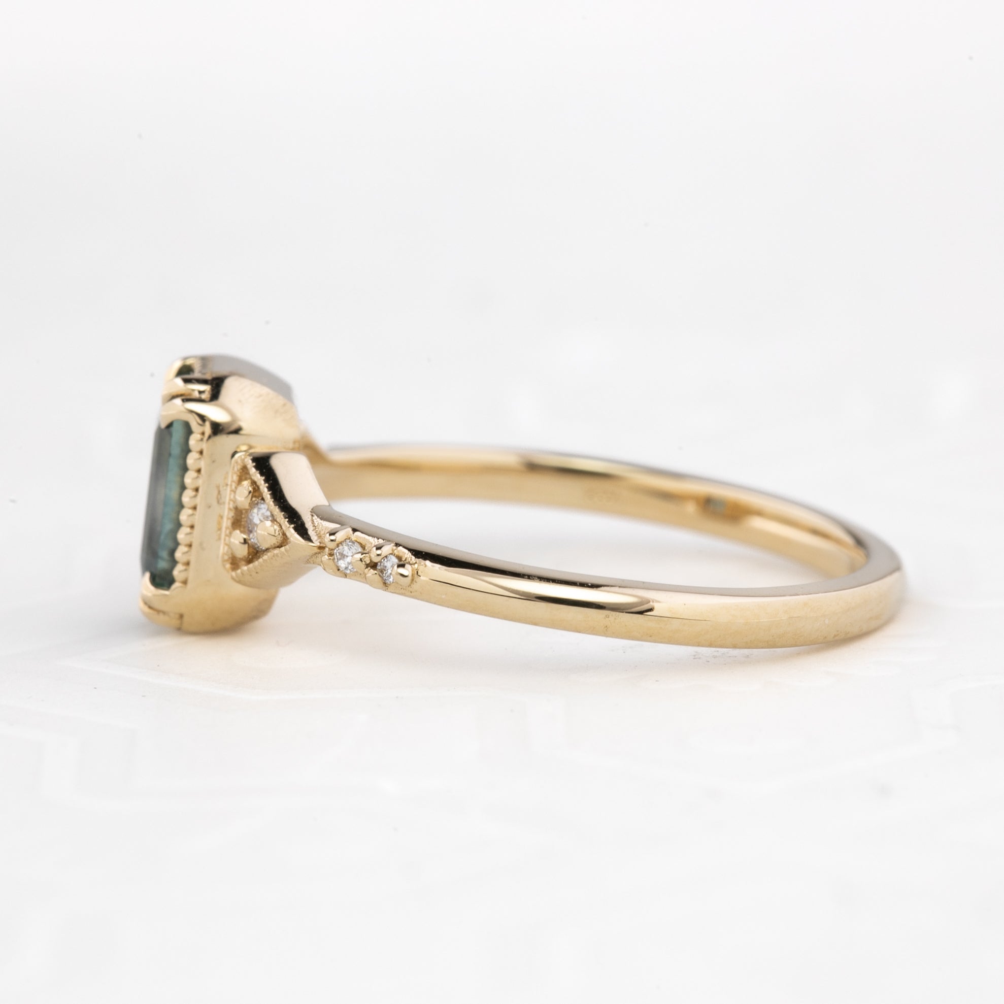 Agatha Ring, 1.35ct Montana Sapphire