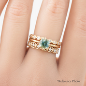 Alice Ring, 0.85ct Montana Sapphire