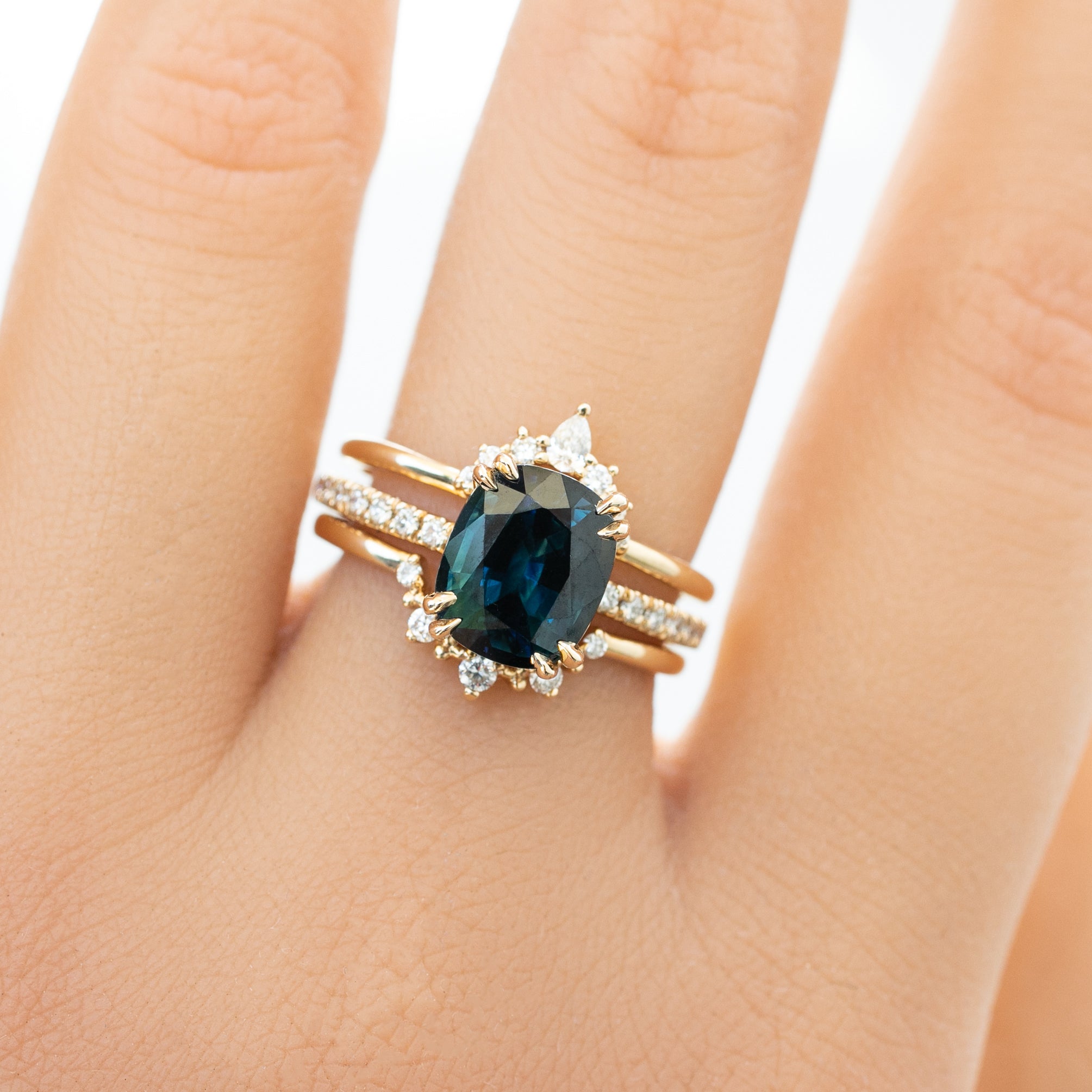 Sabrina Grand Ring, 3.39ct Teal Queensland Sapphire