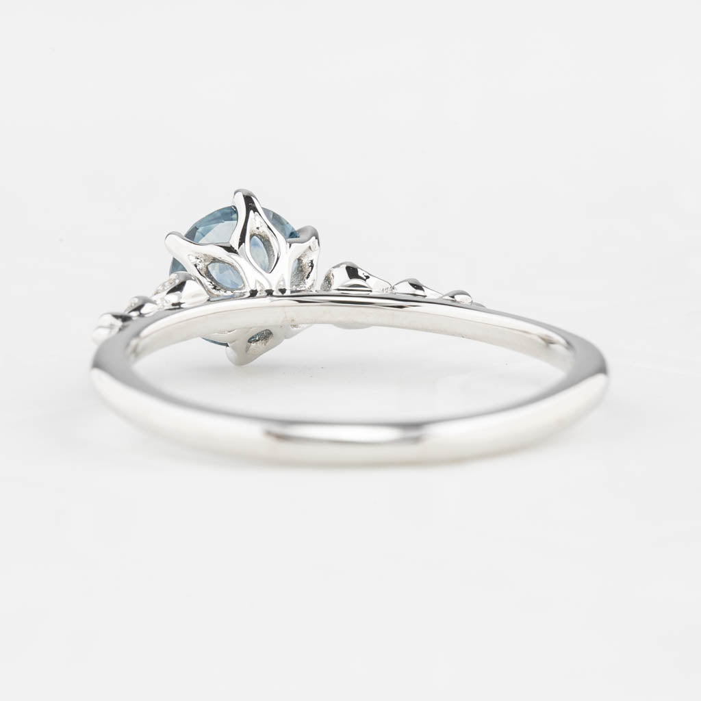 【即日配送】エステルフルールリング ・1.11ct・加熱モンタナ産ライトブルーサファイア・K14WG
