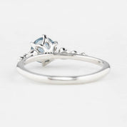 【即日配送】エステルフルールリング ・1.11ct・加熱モンタナ産ライトブルーサファイア・K14WG