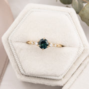 Estel Fleur Ring, 0.76ct Australia Sapphire