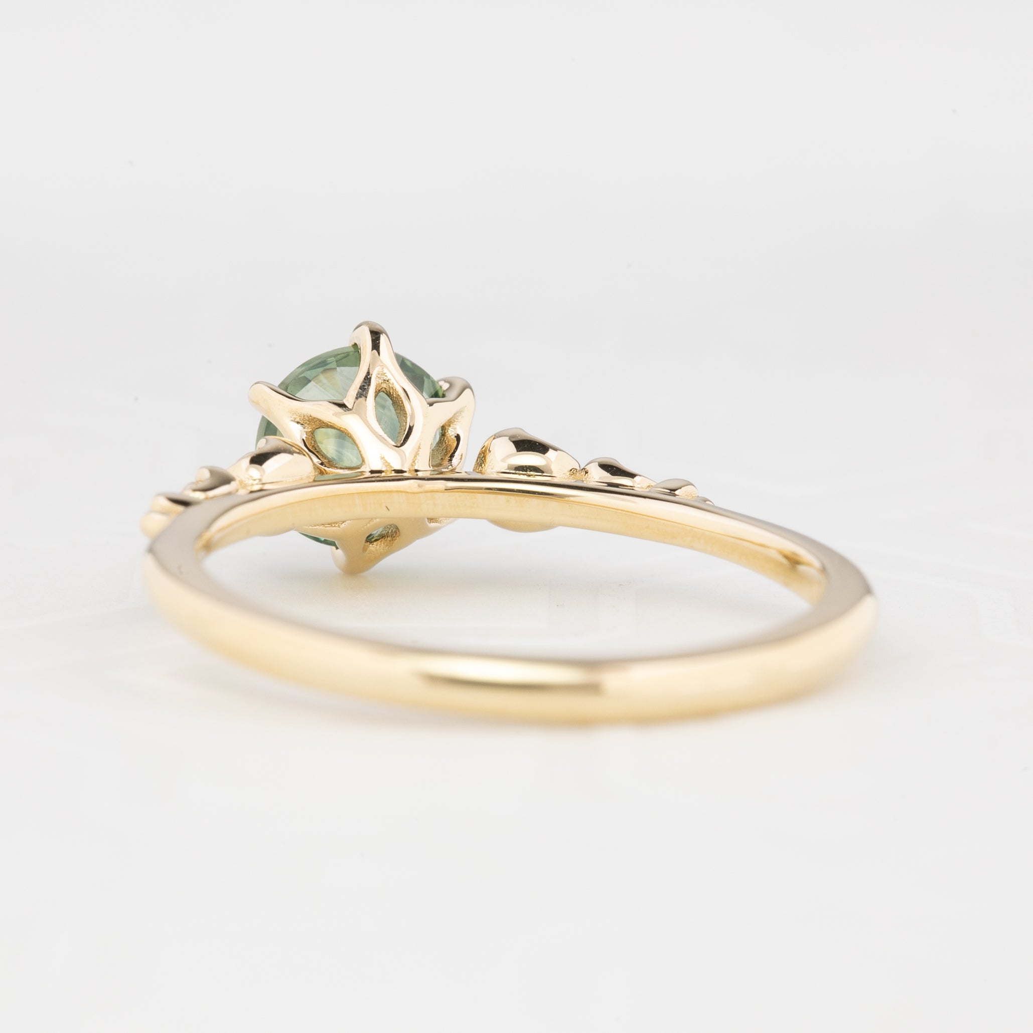 Estel Fleur Ring, 1.26ct Montana Sapphire