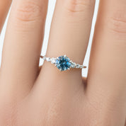 【即日配送】エステルフルールリング ・1.11ct・加熱モンタナ産ライトブルーサファイア・K14WG