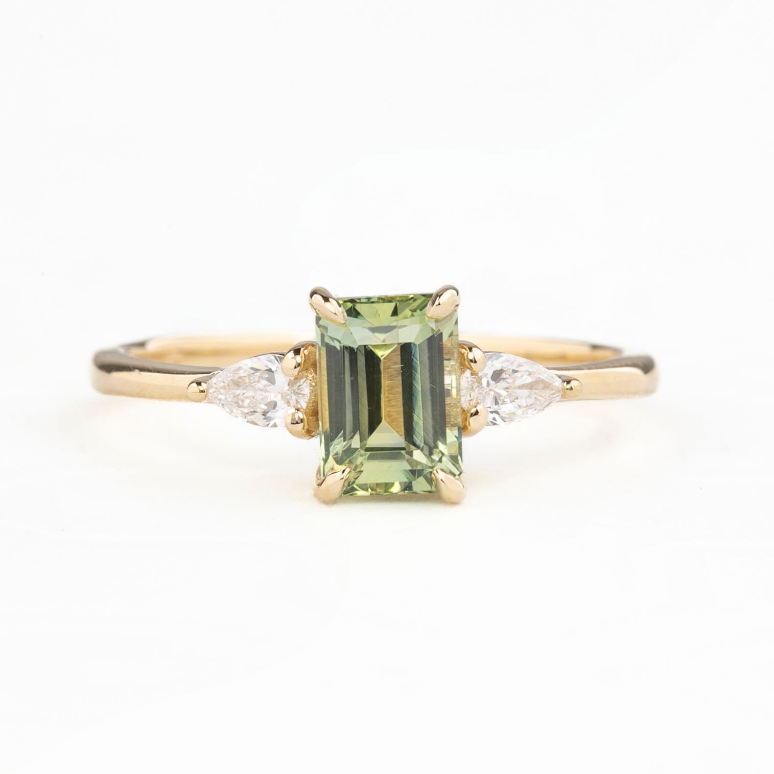 Olivia Ring, 1.26ct Madagascar Sapphire