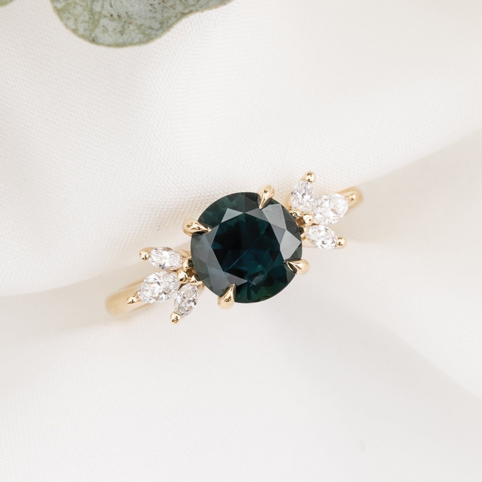 Nova Ring, 1.63ct Unheated Queensland Sapphire