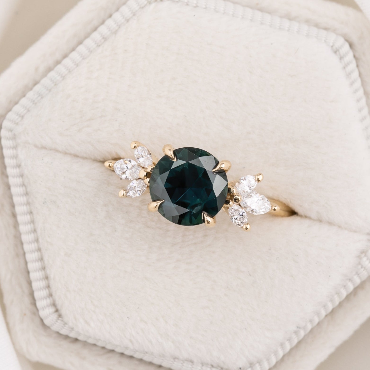 Nova Ring, 1.63ct Unheated Queensland Sapphire