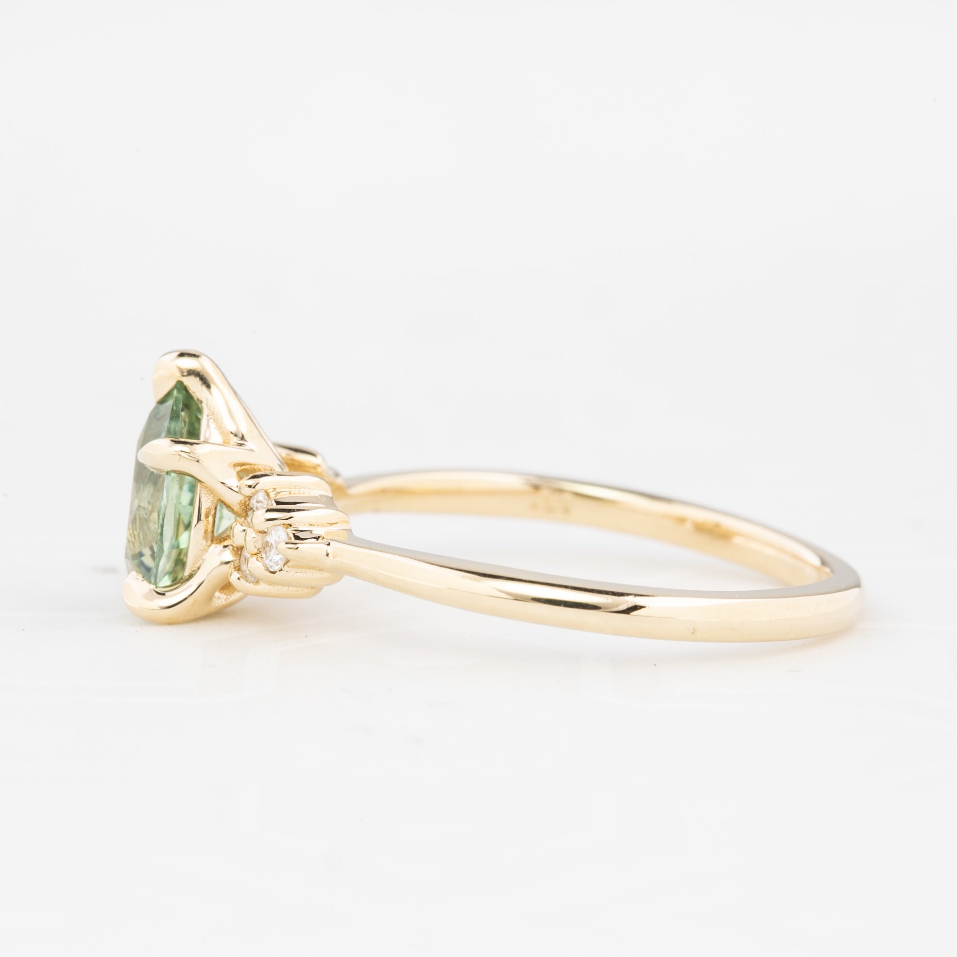Teresa Ring 1.16ct Montana Sapphire