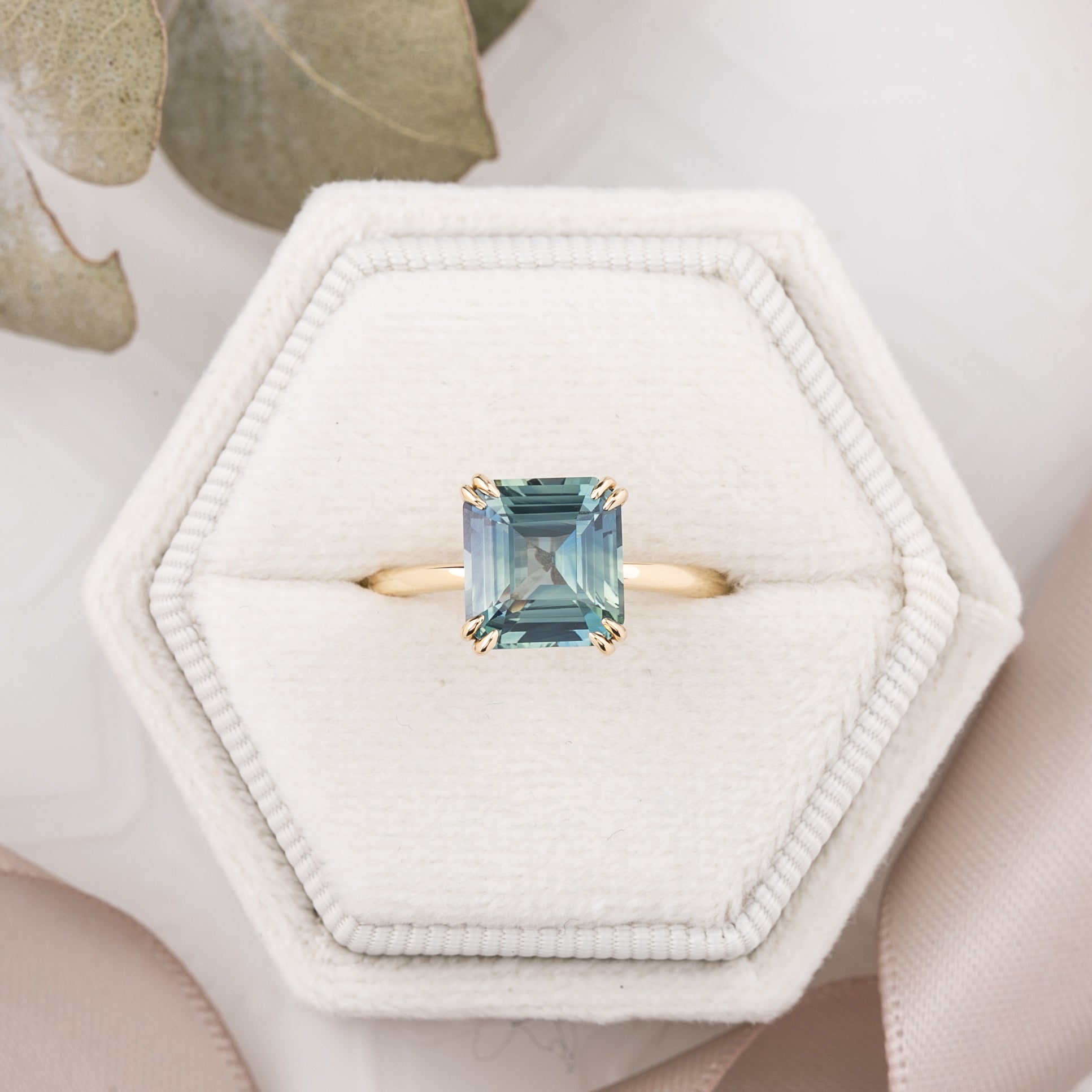 Athena Ring, 3.36ct Madagascar Sapphire