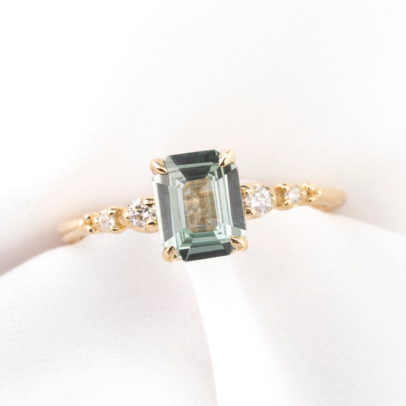 Estel Fleur Ring, 1.31ct Montana Sapphire