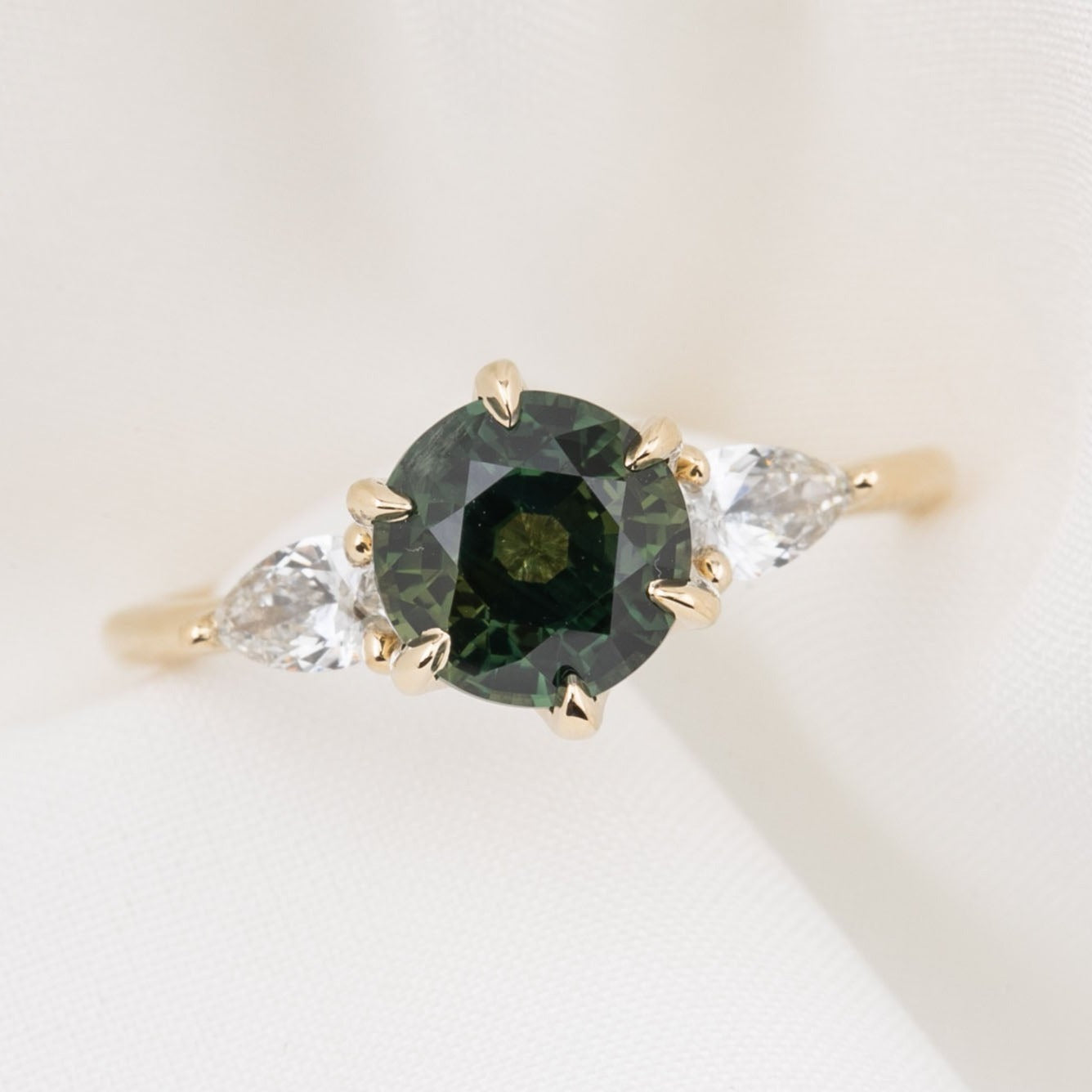 Claire Ring, 1.71ct Australian Sapphire