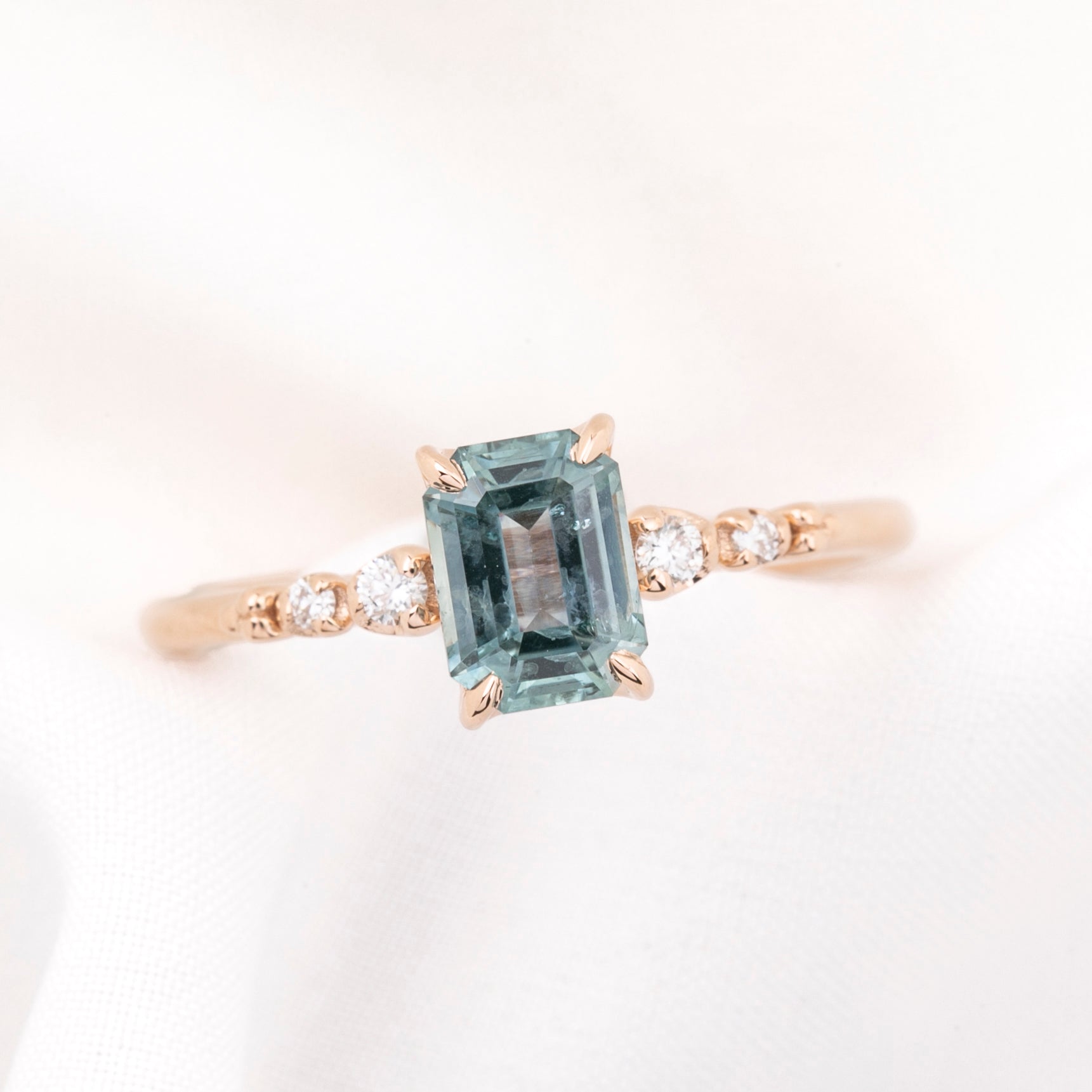 Estel Fleur Ring, 1.21ct Montana Sapphire