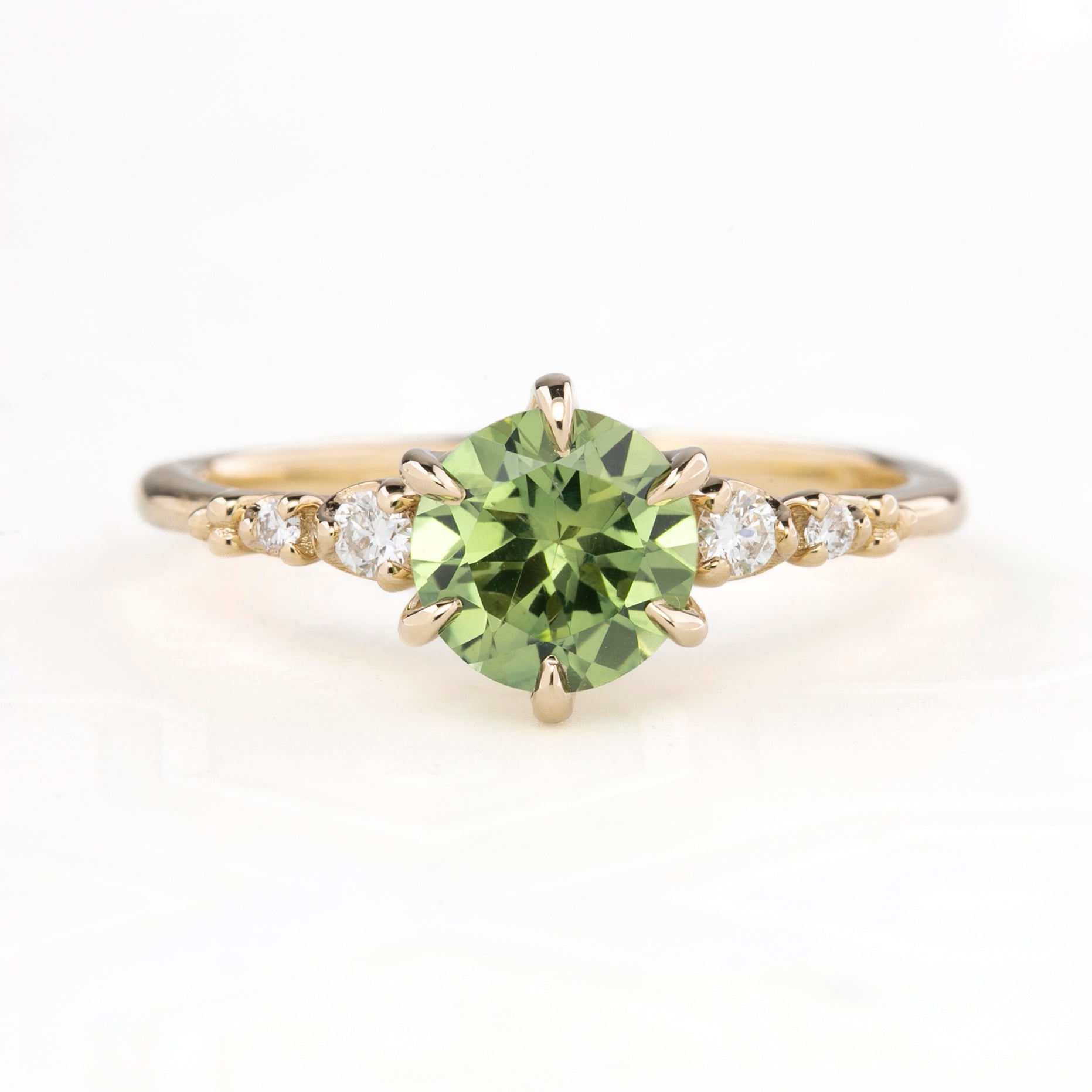 【一点物】エステルフルールリング ・1.36ct・加熱モンタナ産グリーンイエローサファイア・K14YG