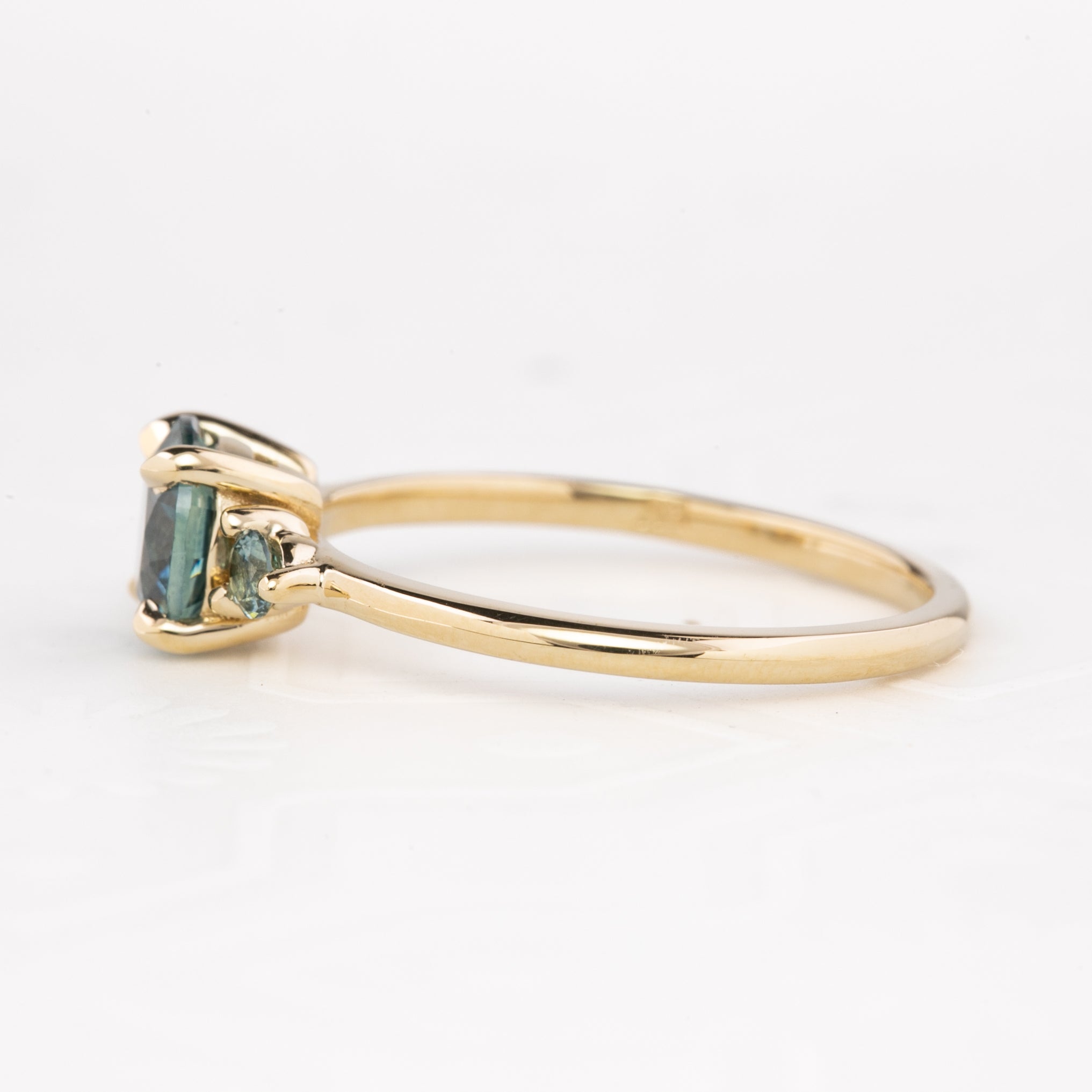 【一点物】エミリーグランドリング ・1.18ct・加熱モンタナ産ティールブルーサファイア・K14YG