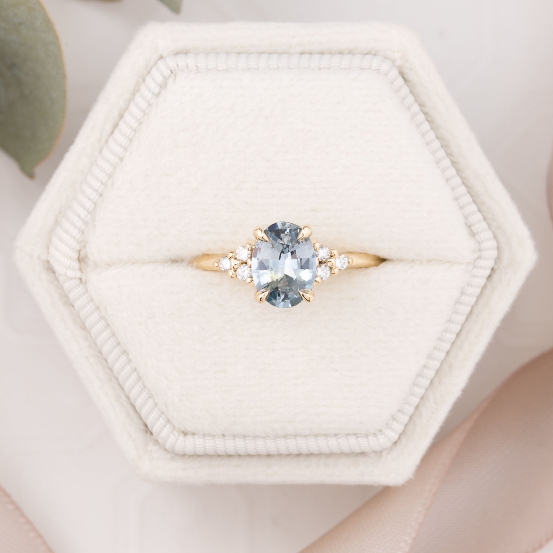 【一点物】テレサリング ・1.30ct・加熱モンタナ産アクアブルーサファイア・K14YG