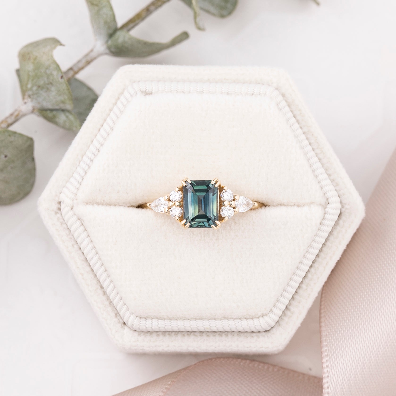 Remi Ring, 1.27ct Emerald Montana Sapphire