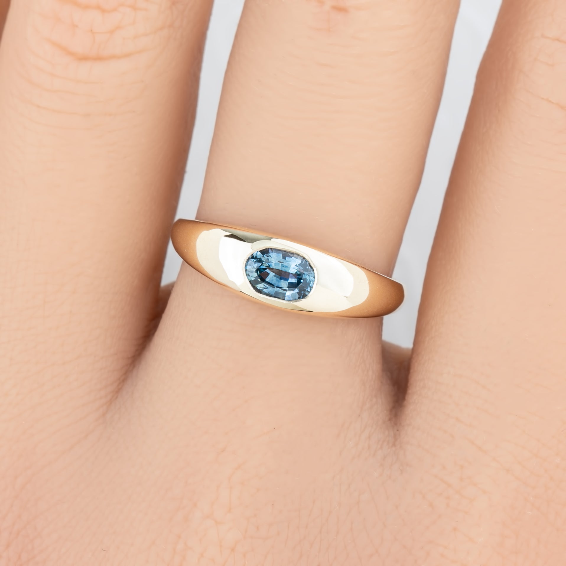 Dome Ring, 0.60ct Montana Sapphire, oval shape gemstone